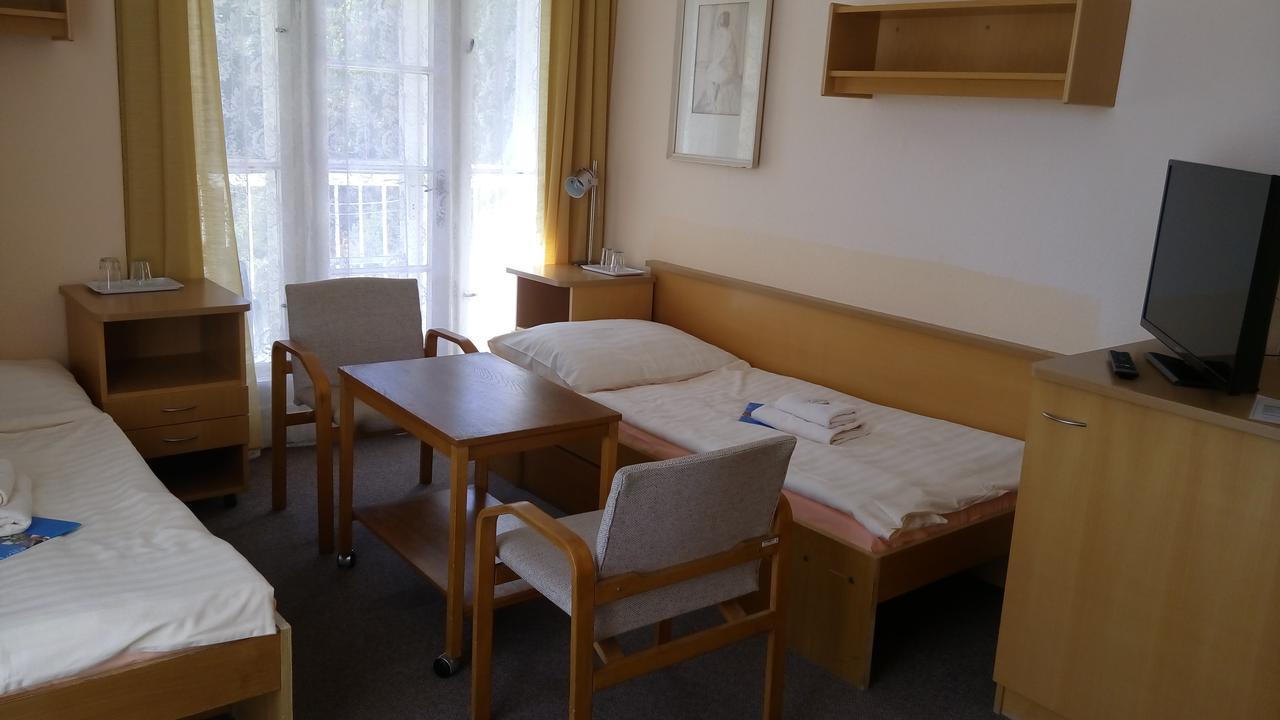 Hotel Lázeňská dependance Bellevue Janské Lázně Esterno foto