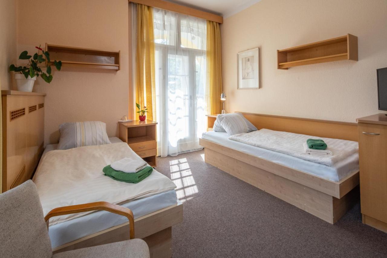 Hotel Lázeňská dependance Bellevue Janské Lázně Esterno foto